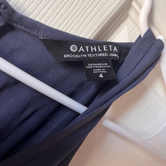 Athleta Brooklyn Jumpsuit. Size 4. - Picture 4 of 6
